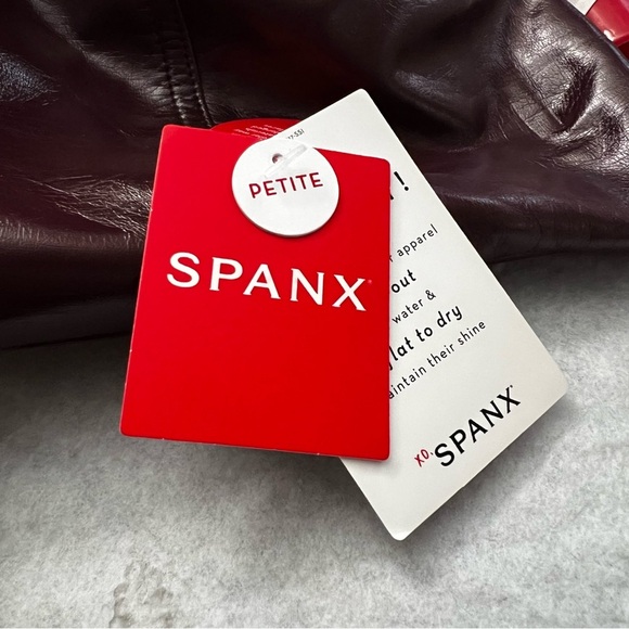 SPANX Shape Faux Leather Patent Leggings Size Medium Petite Ruby Burgundy Shiny - Picture 11 of 13